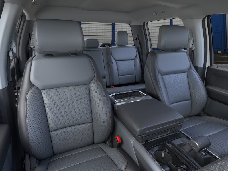 2025 Ford F-150 Lariat photo 8