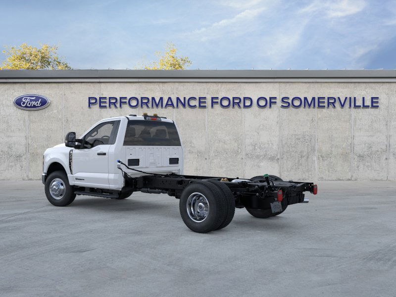 2026 Ford F-350 photo 4