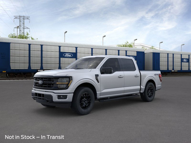 2025 Ford F-150 XLT photo 2