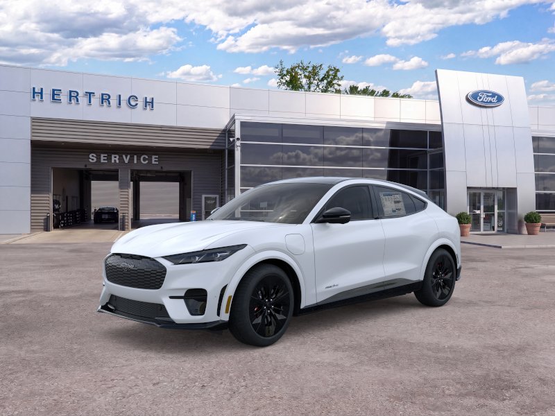 2025 Ford Mustang Mach-E GT - Photo 20