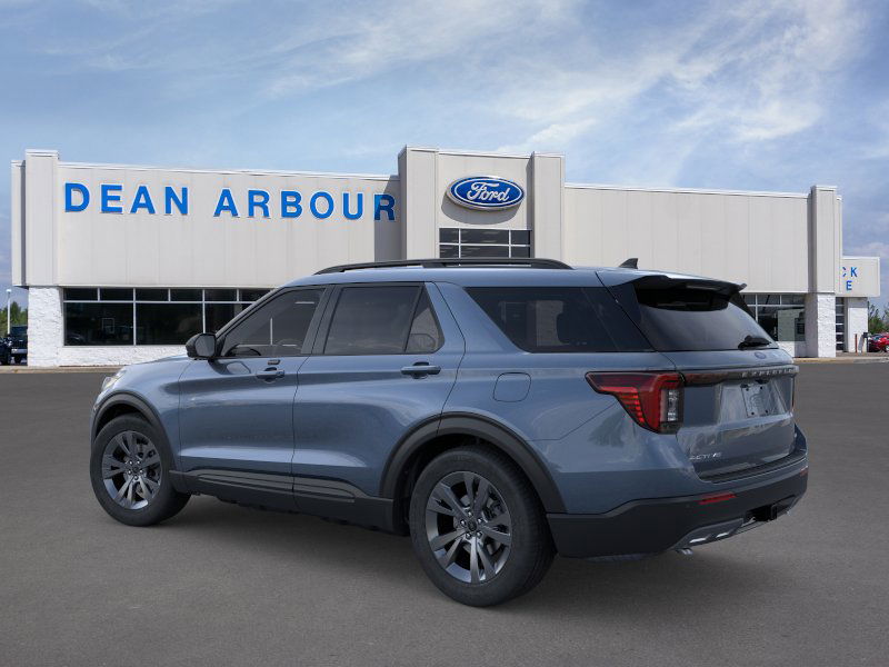 2026 Ford Explorer photo 3