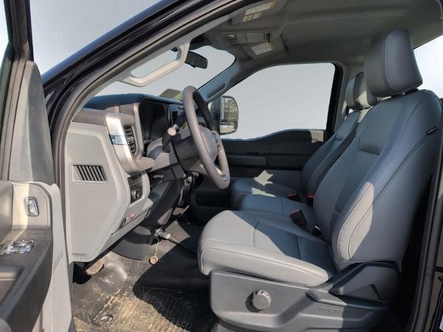 2025 Ford F-550 Super Duty Chassis Cab XL - Photo 42