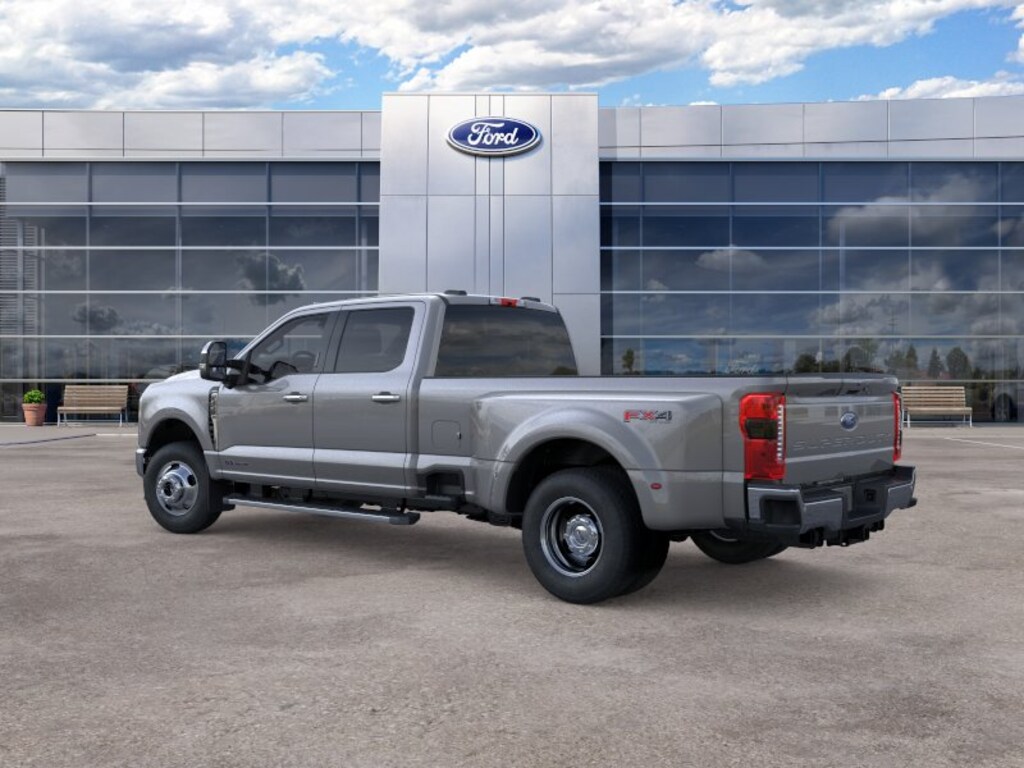 New 2026 Ford Super Duty F-350® Lariat® TRUCK