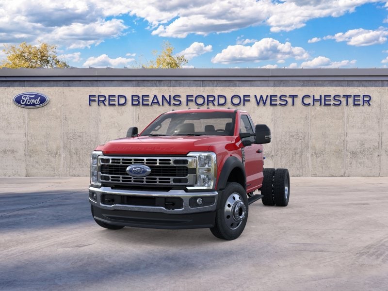 2025 Ford F-550 Super Duty Chassis Cab XLT - Photo 37