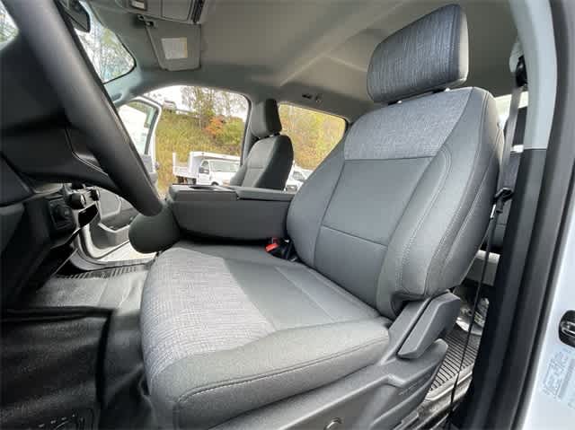 Thumbnail: 2024 Ford Econoline - 41