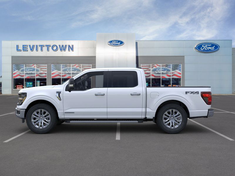 2025 Ford F-150 XLT photo 3