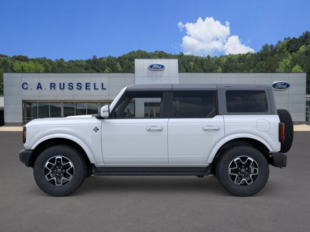 New 2025 Ford Bronco Outer Banks SUV