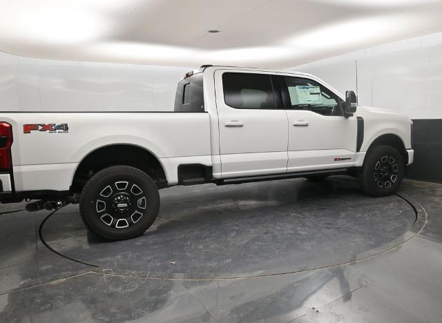 2025 Ford F-250 Super Duty Platinum - Photo 52
