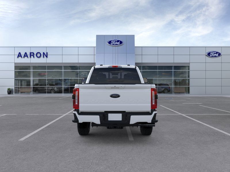 2025 Ford F-250 photo 9