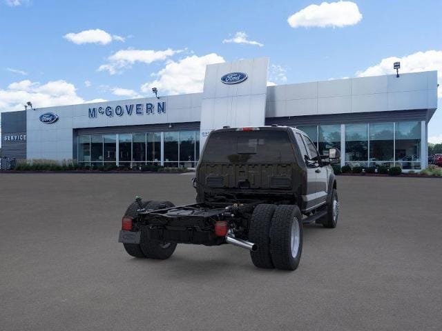 2026 Ford F-550 Super Duty Chassis Cab XL - Photo 35