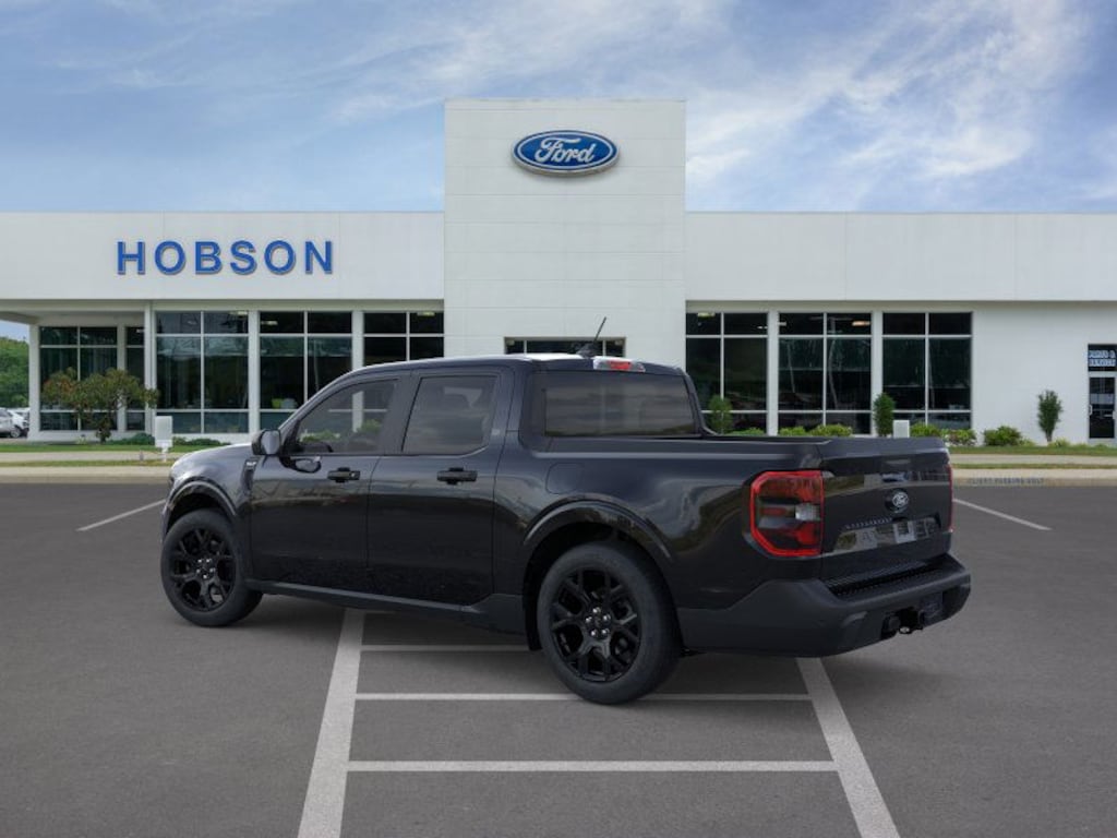New 2025 Ford Maverick XLT Truck