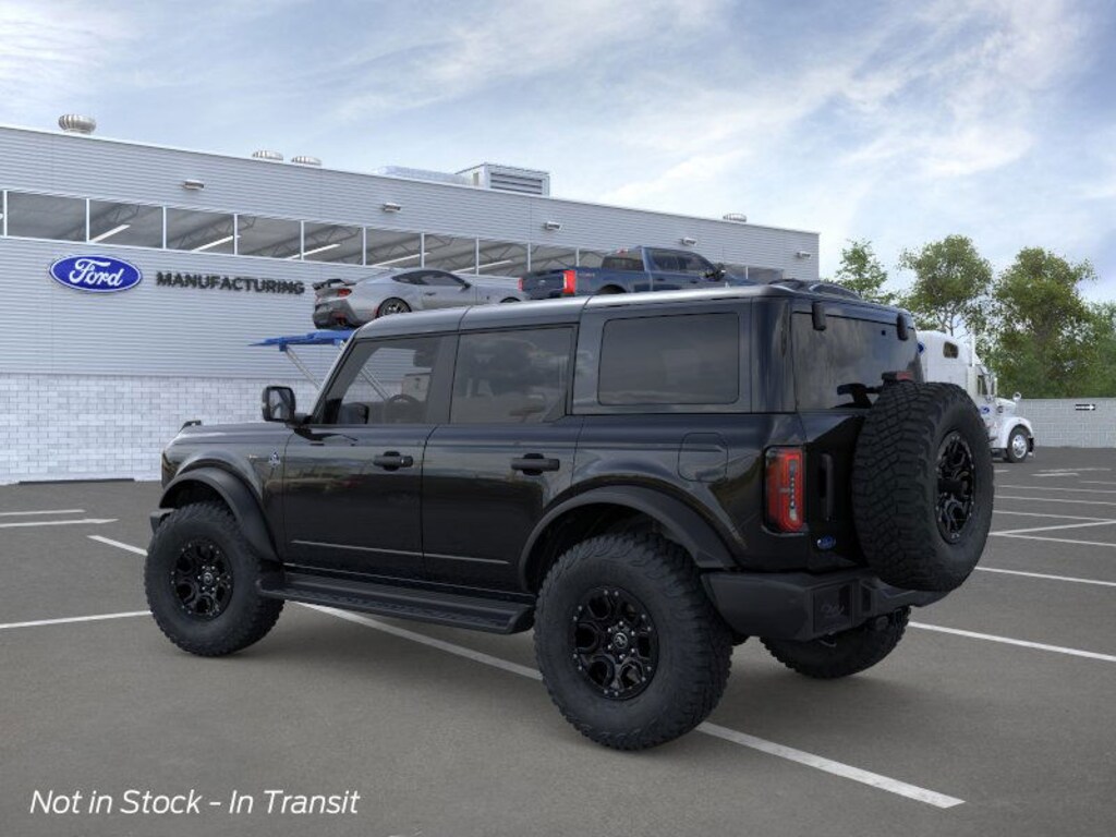 New 2025 Ford Bronco Outer Banks SUV