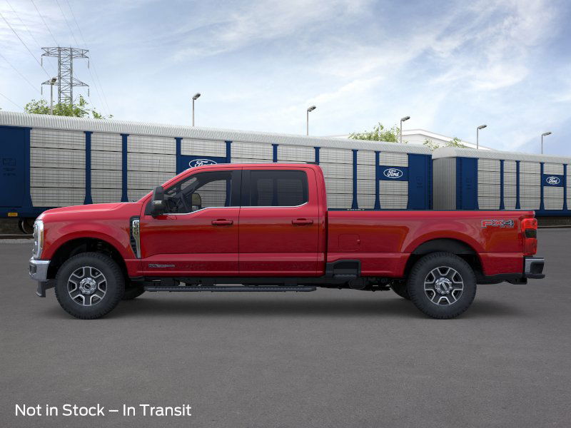 2026 Ford F-350 Lariat photo 3