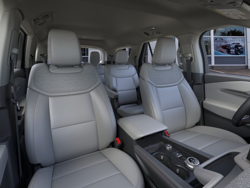 2026 Ford Explorer Active - Photo 36