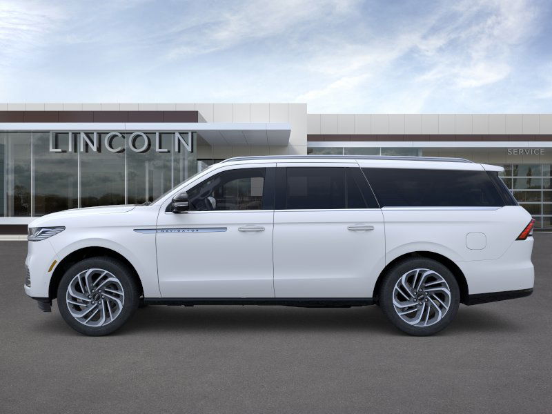 2025 Lincoln Navigator L Reserve photo 3