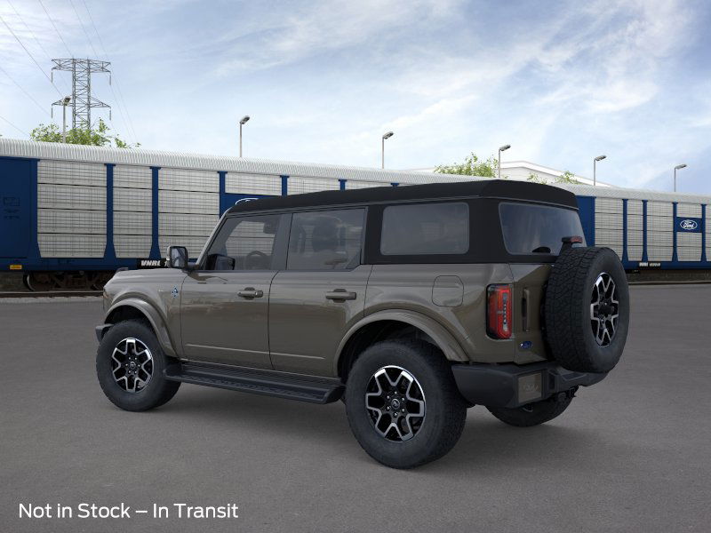 2025 Ford Bronco Outer Banks photo 4