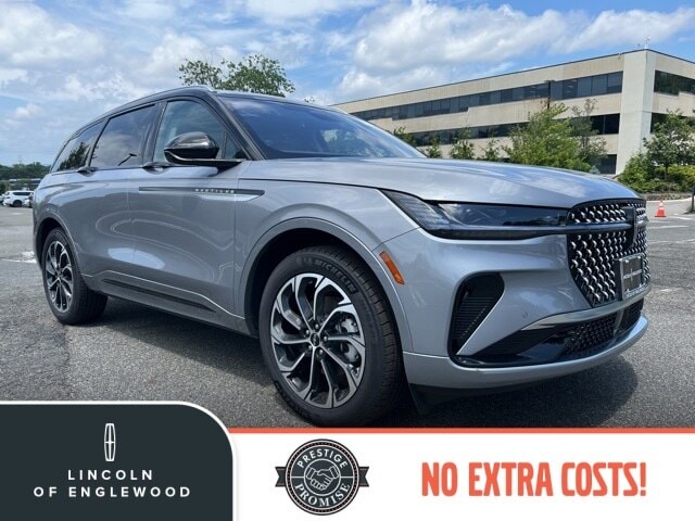 2025 Lincoln Nautilus Reserve's photo