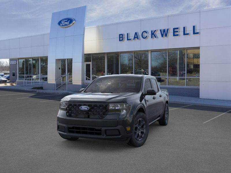 2025 Ford Maverick XLT photo 2