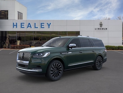 REVIEW: 2023 Lincoln Navigator L Black Label 4X4