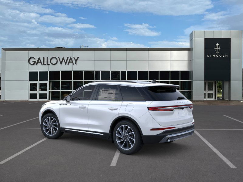 2025 Lincoln Corsair Premiere photo 4