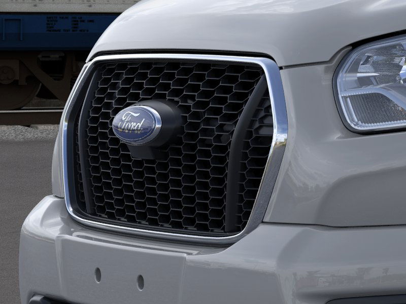 Thumbnail: 2025 Ford Econoline - 38