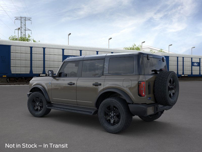 2025 Ford Bronco Outer Banks photo 4