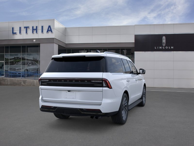 Thumbnail: 2026 Lincoln Navigator - 38