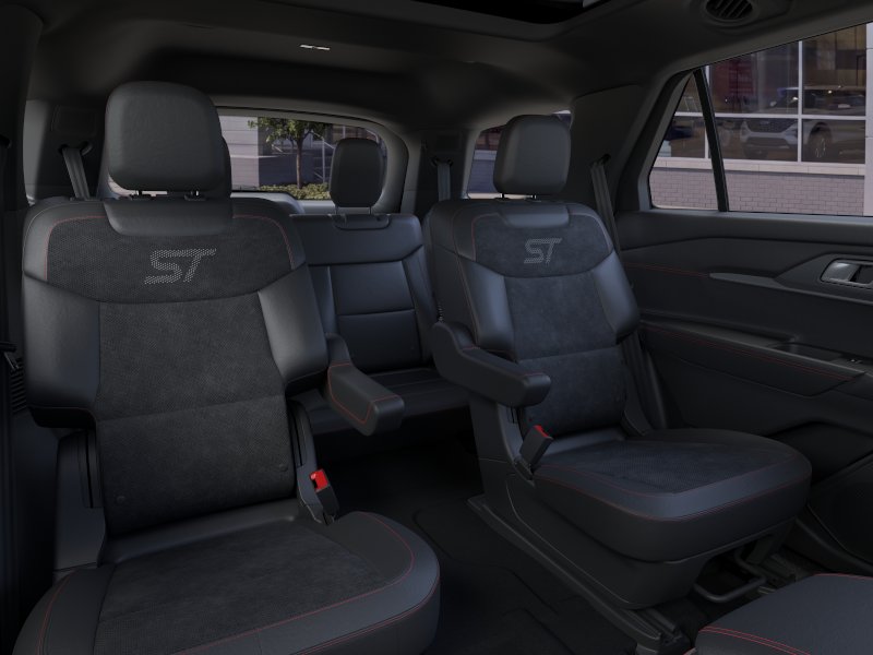 2026 Ford Explorer ST - Photo 11