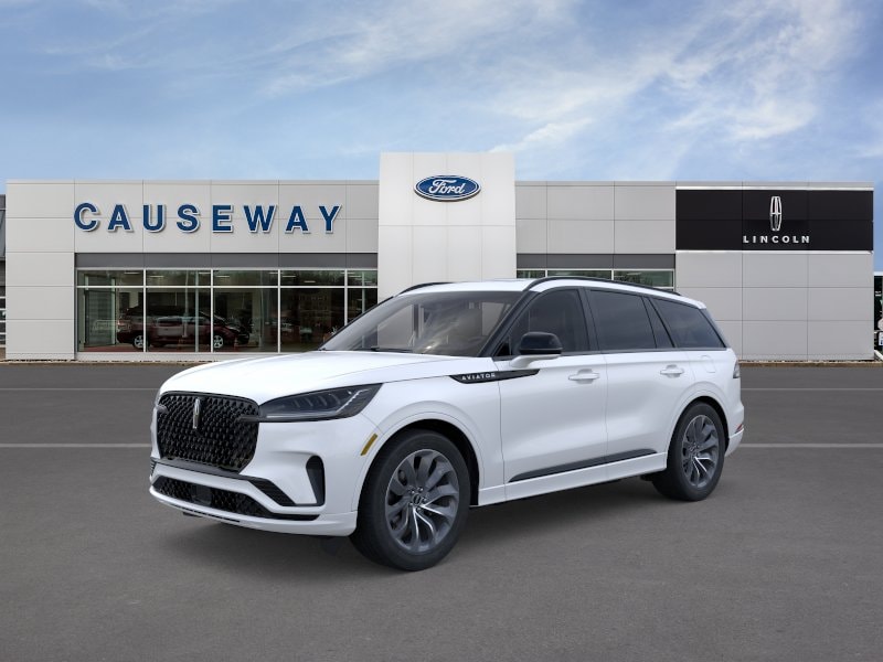 2026 Lincoln Aviator Premiere AWD's photo