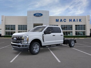 2026 Ford F-350 Chassis F-350 XLT TRUCK