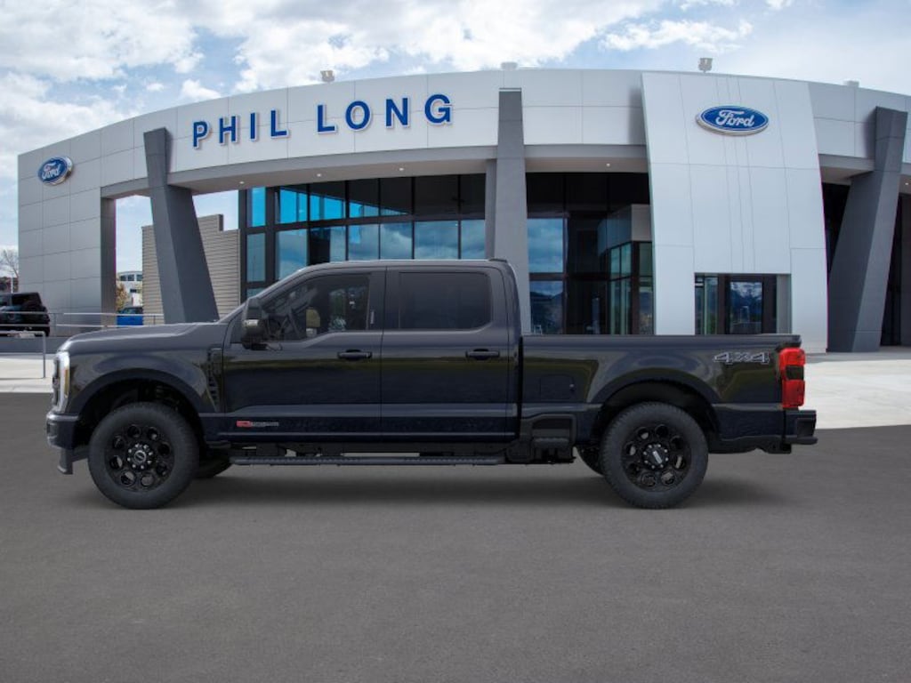 New 2026 Ford F-250SD Lariat Truck Crew Cab