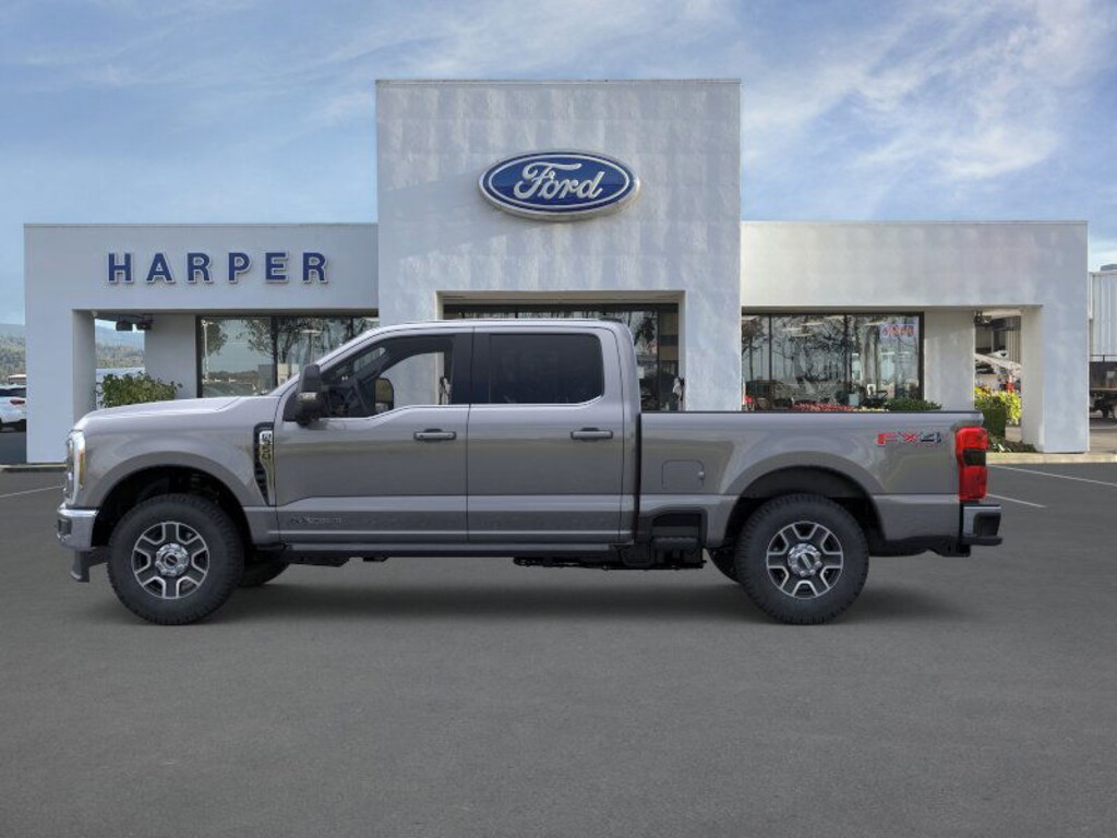 New 2026 Ford Super Duty F-350 Lariat TRUCK