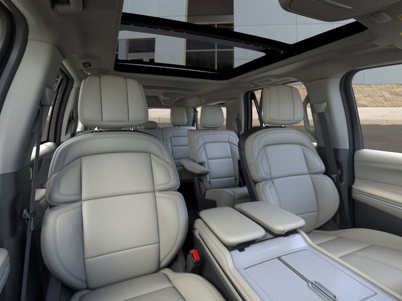 2025 Lincoln Navigator Reserve L - Photo 10