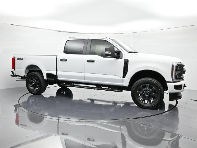 2026 Ford F-350 Super Duty Chassis Cab XL - Photo 50
