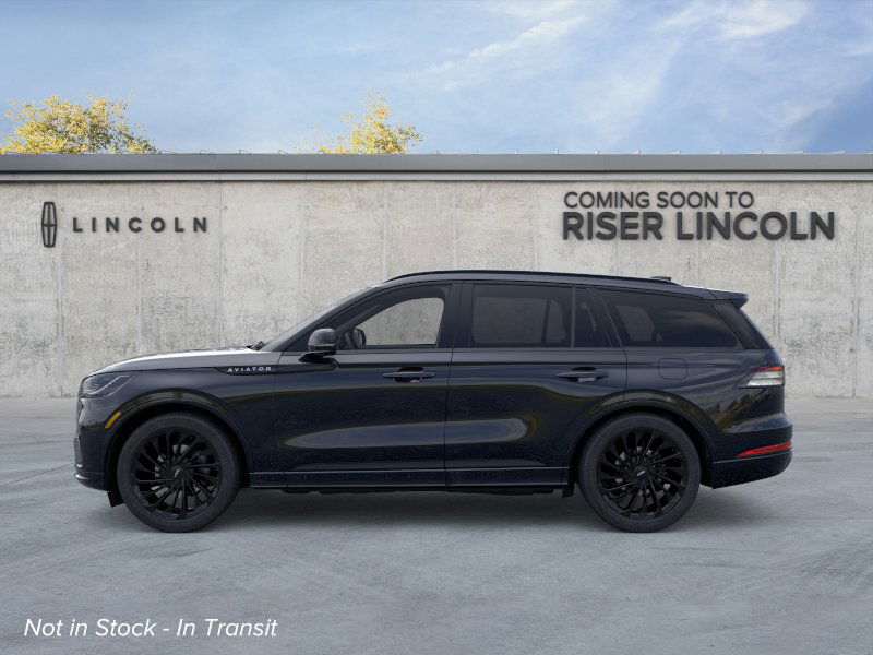 2026 Lincoln Aviator Reserve photo 3
