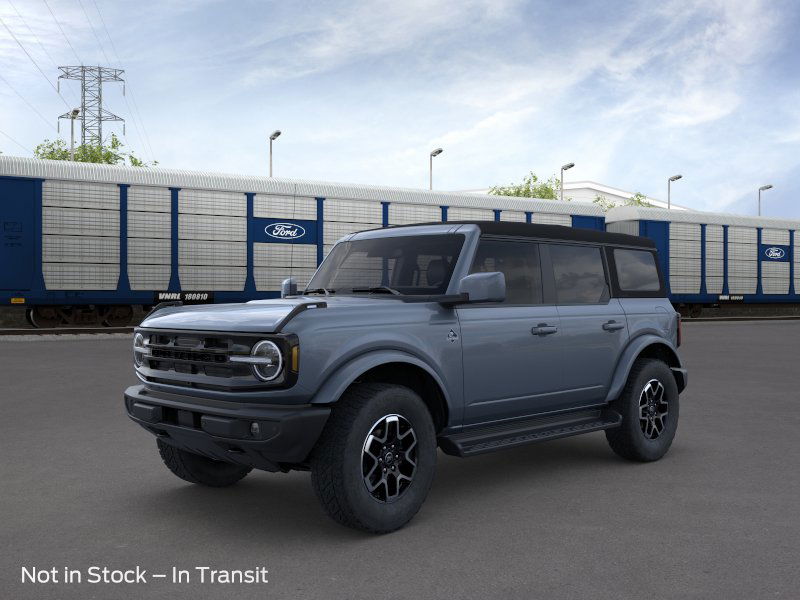 2025 Ford Bronco Outer Banks photo 3
