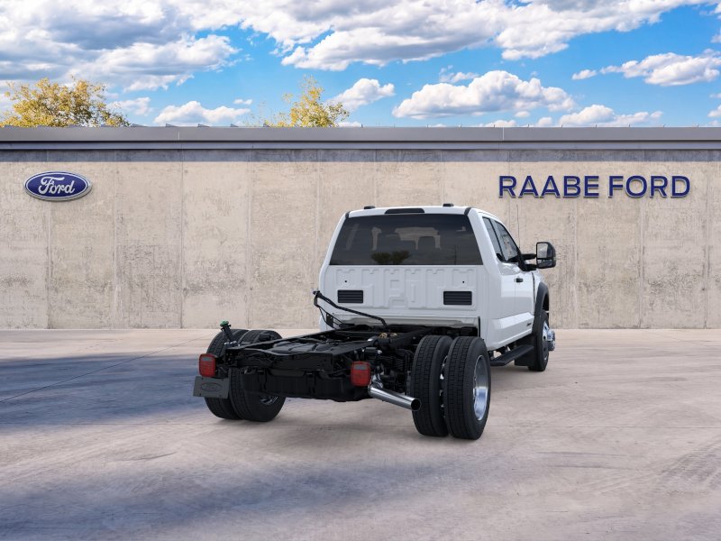 2026 Ford F-450 Super Duty Chassis Cab XLT - Photo 8