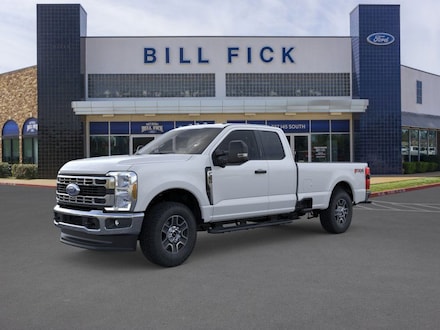 2025 Ford F-350 XLT TRUCK