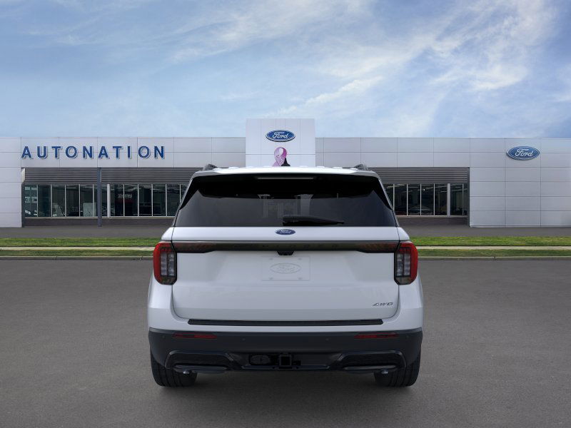 2026 Ford Explorer ST-Line - Photo 17