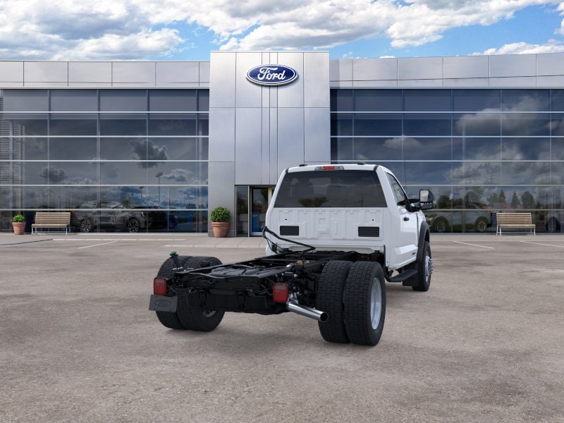 2025 Ford F-450 Super Duty Chassis Cab XL - Photo 21