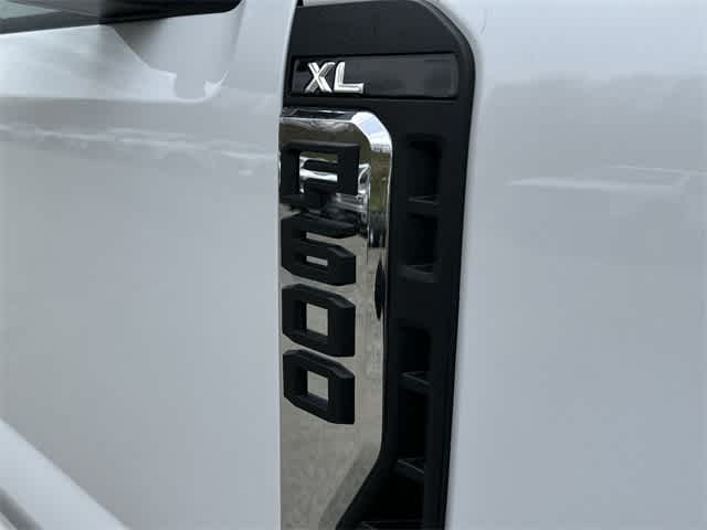 Thumbnail: 2025 Ford  - 45