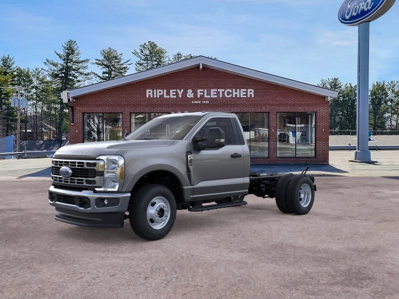 2026 Ford F-350 Super Duty Chassis Cab