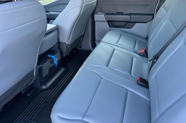 Thumbnail: 2024 Ford Econoline - 30