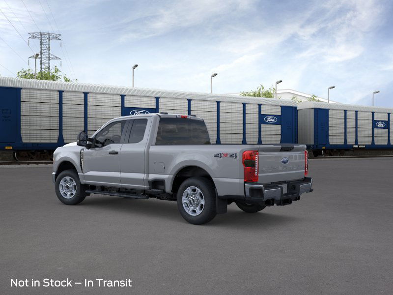 2026 Ford F-250 XLT photo 3