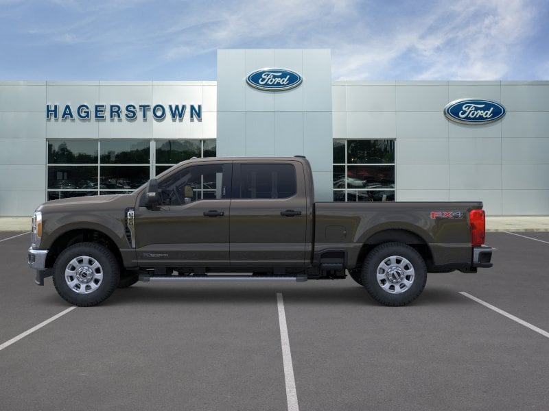 2025 Ford F-350 Super Duty XLT - Photo 9