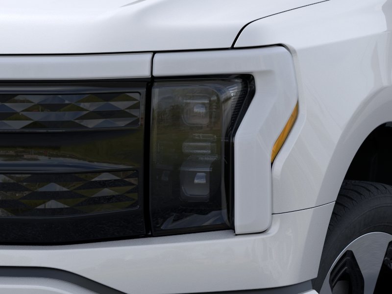 2025 Ford F-150 Lightning Platinum - Photo 40