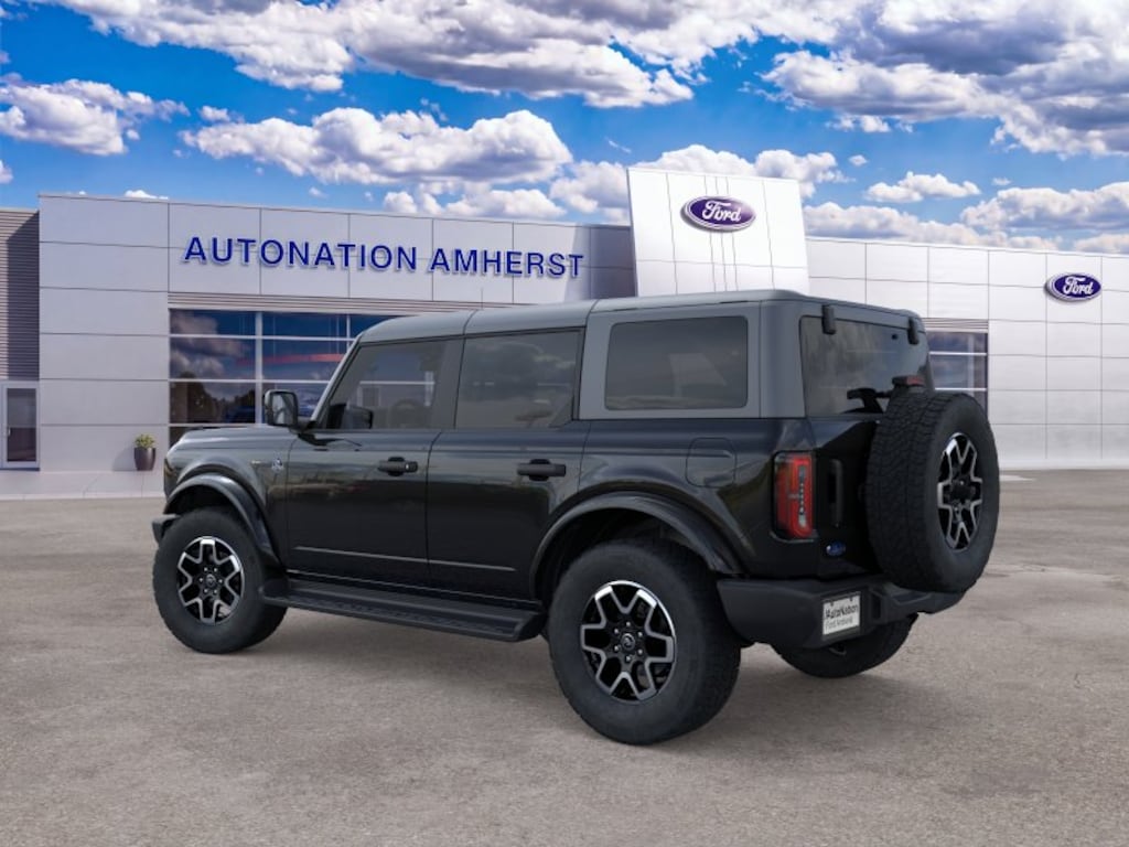 New 2026 Ford Bronco Outer Banks SUV