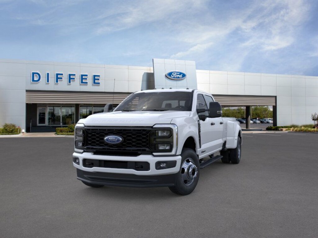 New 2026 Ford Super Duty F-350 XL Truck Crew Cab