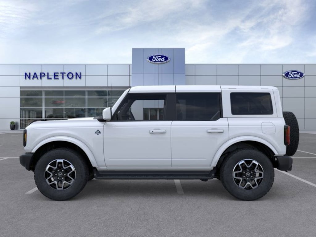 New 2025 Ford Bronco Outer Banks SUV