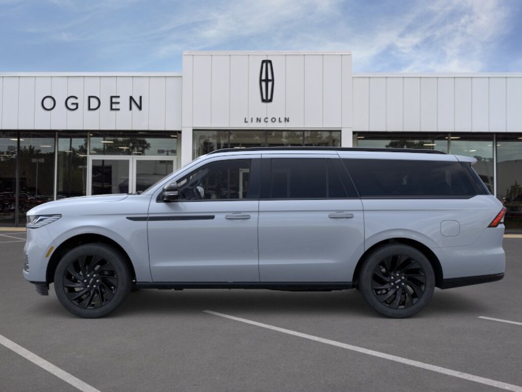 New 2026 Lincoln Navigator L Reserve SUV